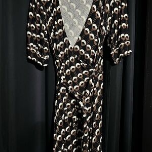Banana Republic Black, Brown, Cream Printed Dress